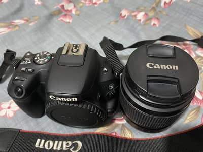 Canon EOS 200D mint condition