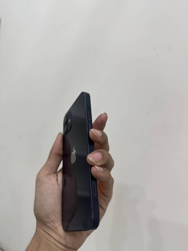 iPhone 12 Jv 2