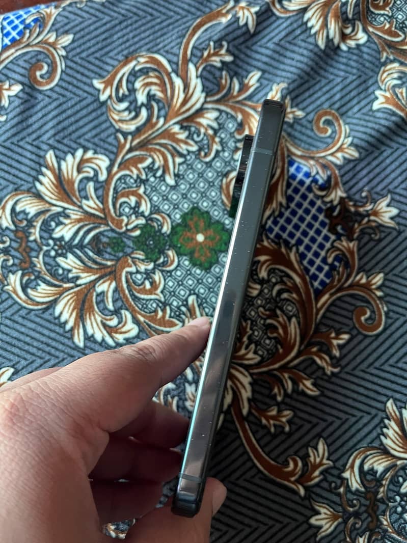 Google Pixel 9 Pro 2