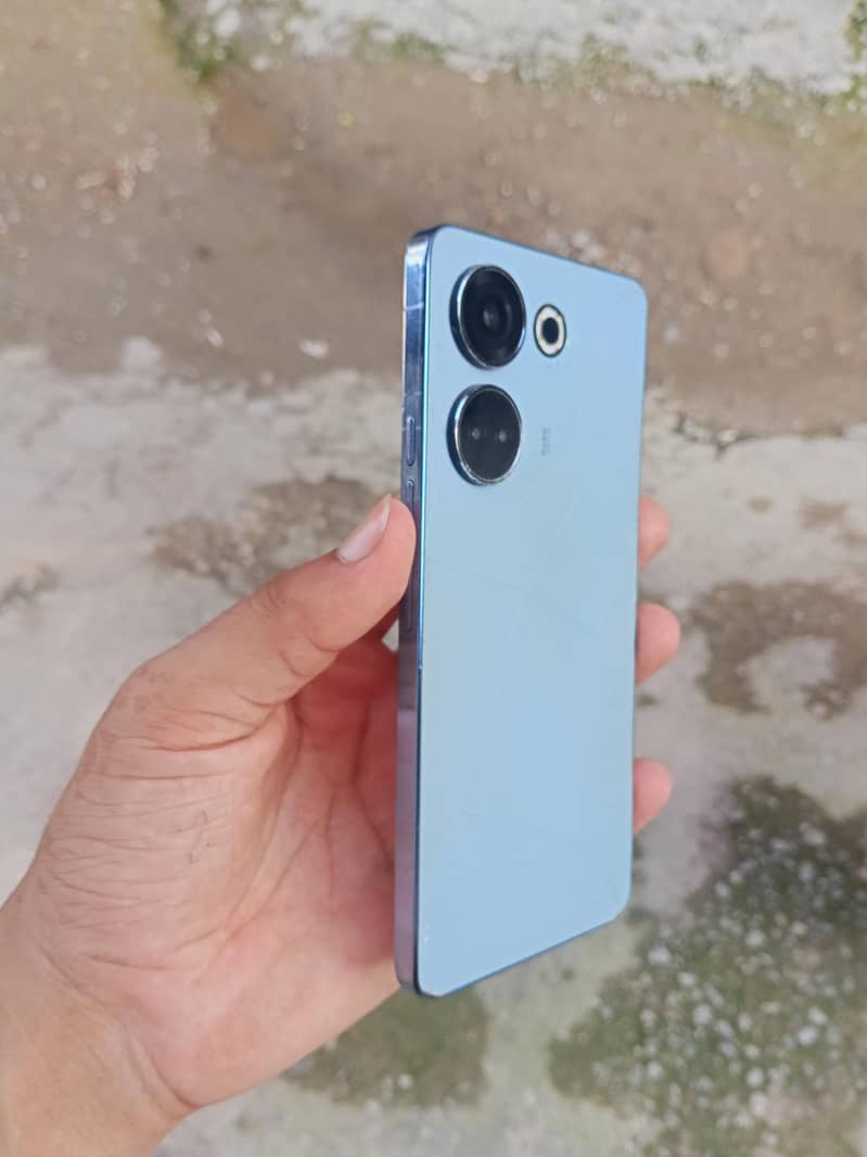 Tecno CAMON 20 3