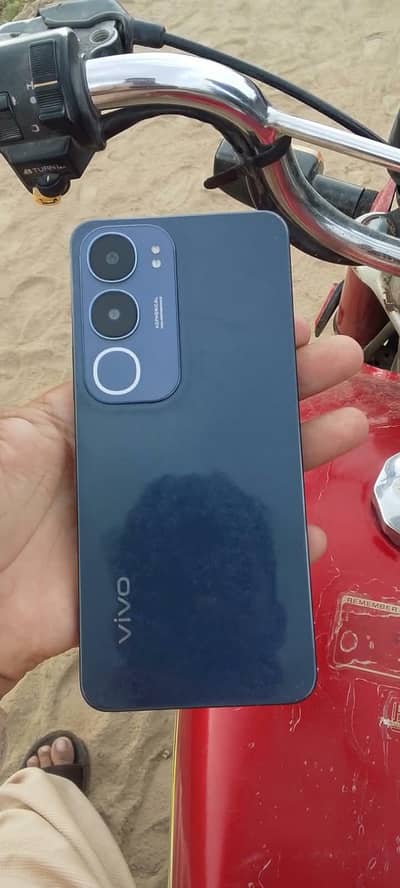Vivo Y19s