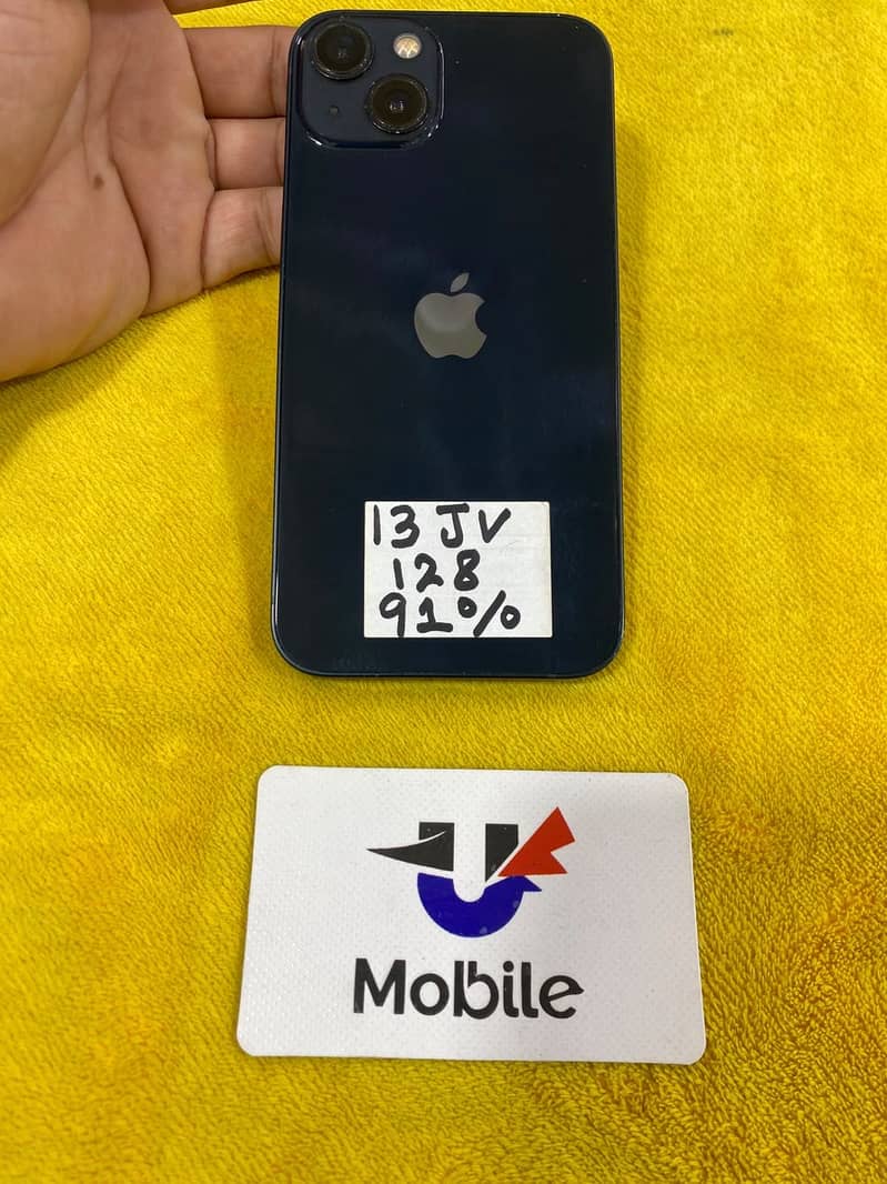 Apple iPhone 13 1