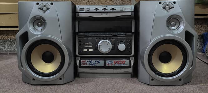 Sony vx5 hifi sound system Rome sheking sound