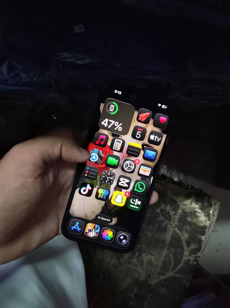 Apple iPhone 15 5