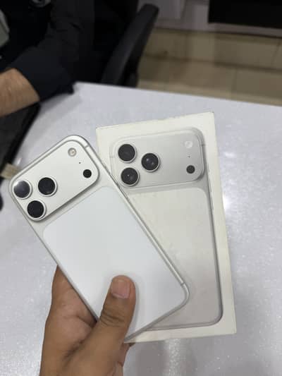 Apple iPhone 17 Pro Max