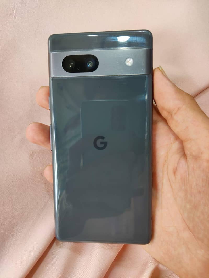 Google Pixel 7a 1