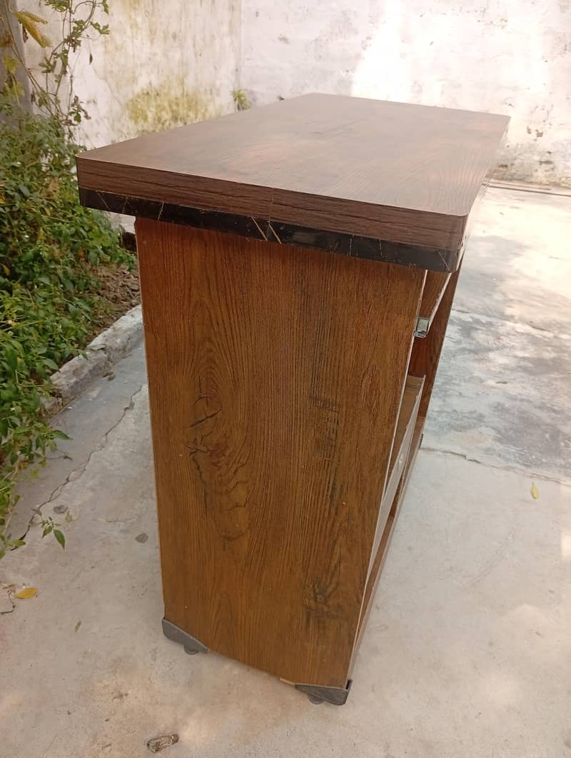 Computer Table 2