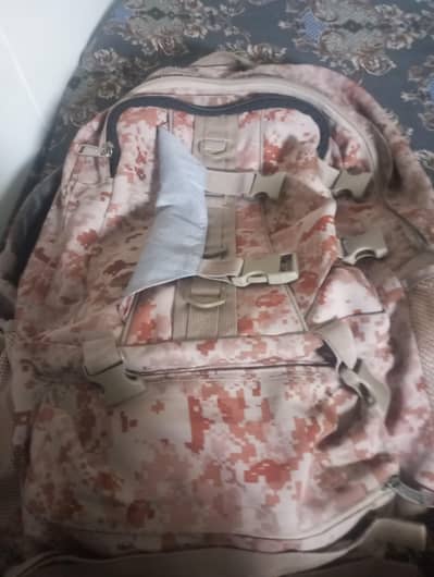 hand bag