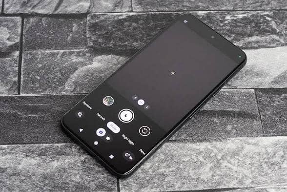 Google Pixel 8 1