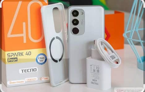 Tecno spark 40 pro plus