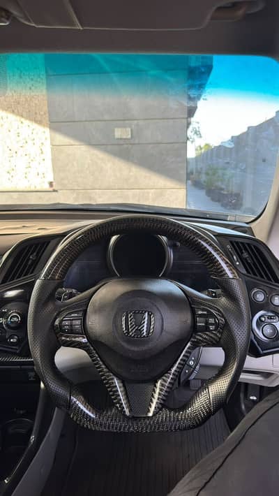 HONDA CRZ STEERING ORIGINALLY CARBON FIBRE