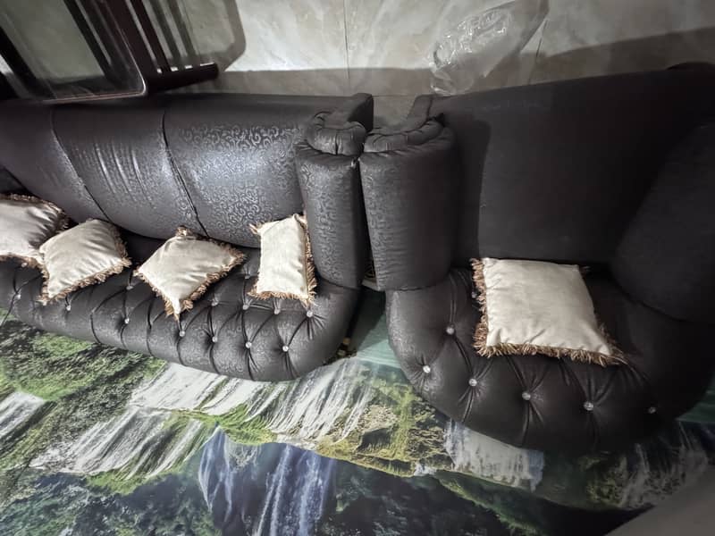 5 seater sofa 7