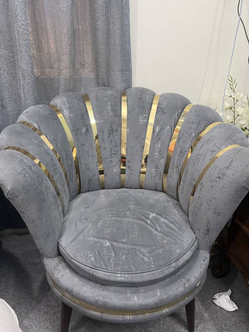 Coffee chairs 3