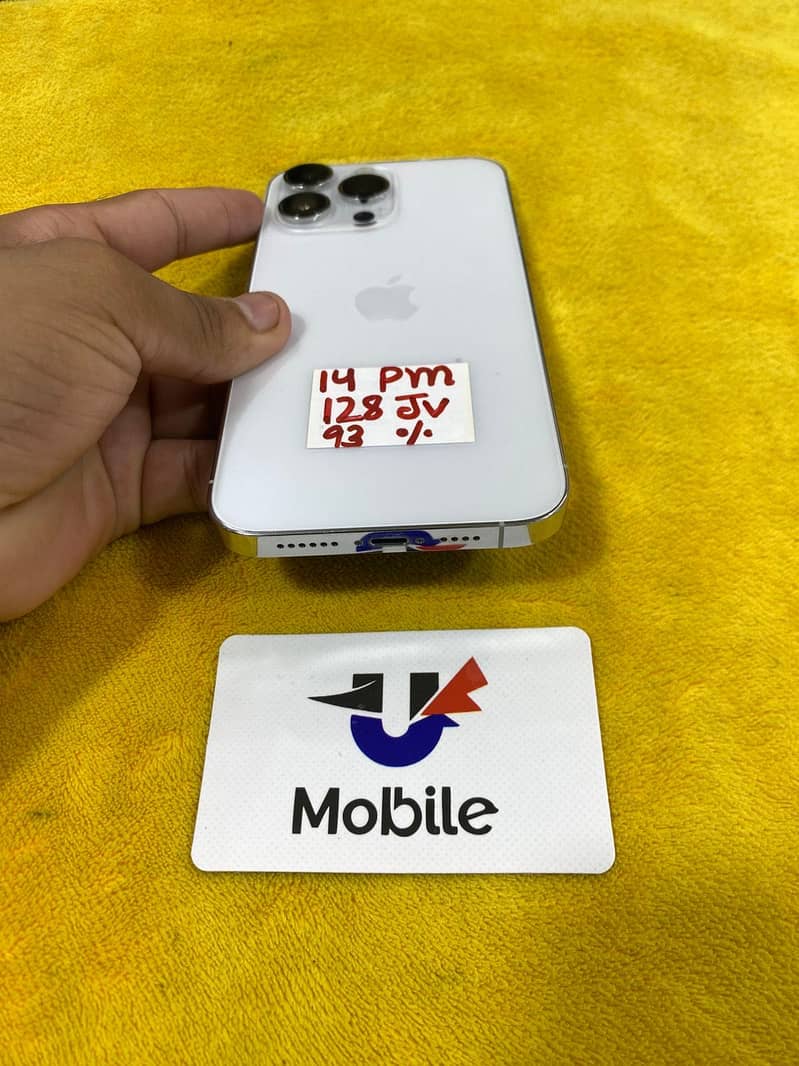 Apple iPhone 14 Pro Max 1