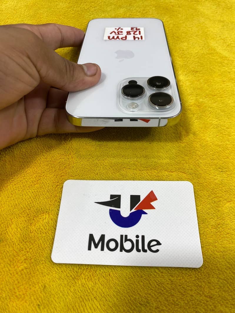 Apple iPhone 14 Pro Max 2