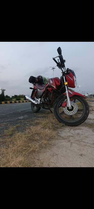 Honda CB 150F