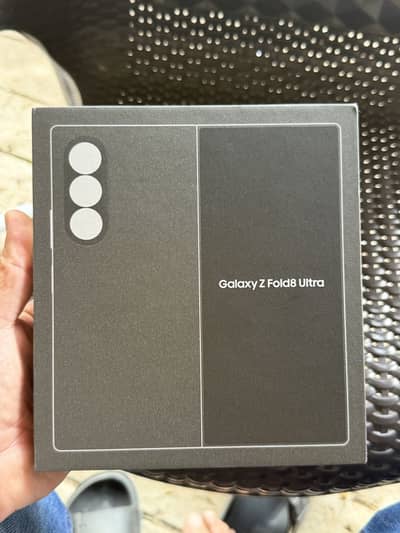 Samsung Mobile Z Fold 8 Ultra