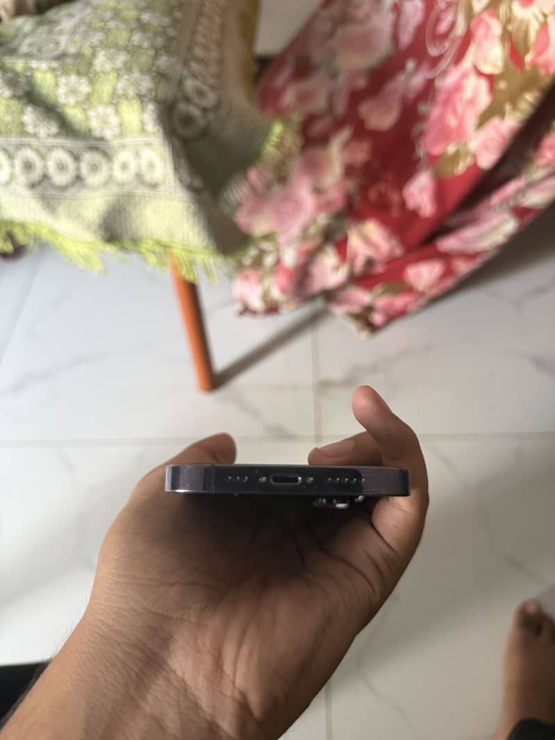 Apple iPhone 14 Pro 3