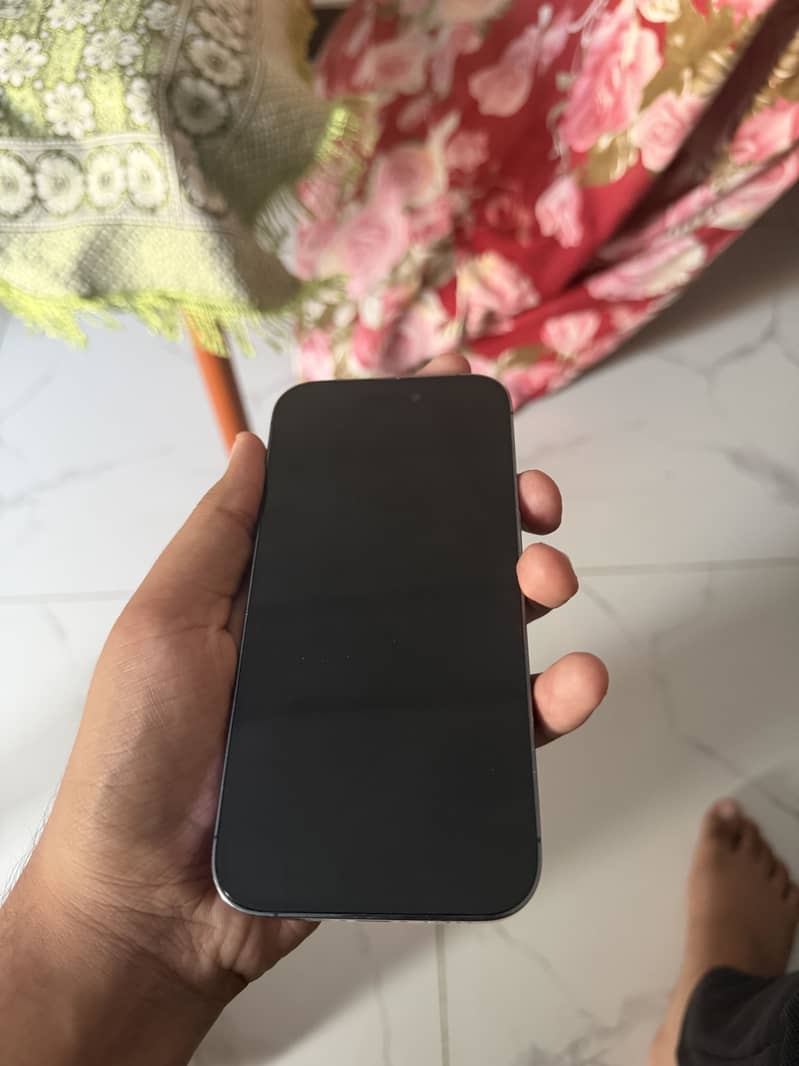 Apple iPhone 14 Pro 4