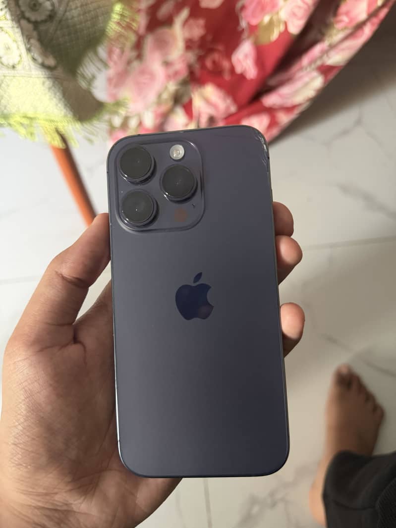 Apple iPhone 14 Pro 6