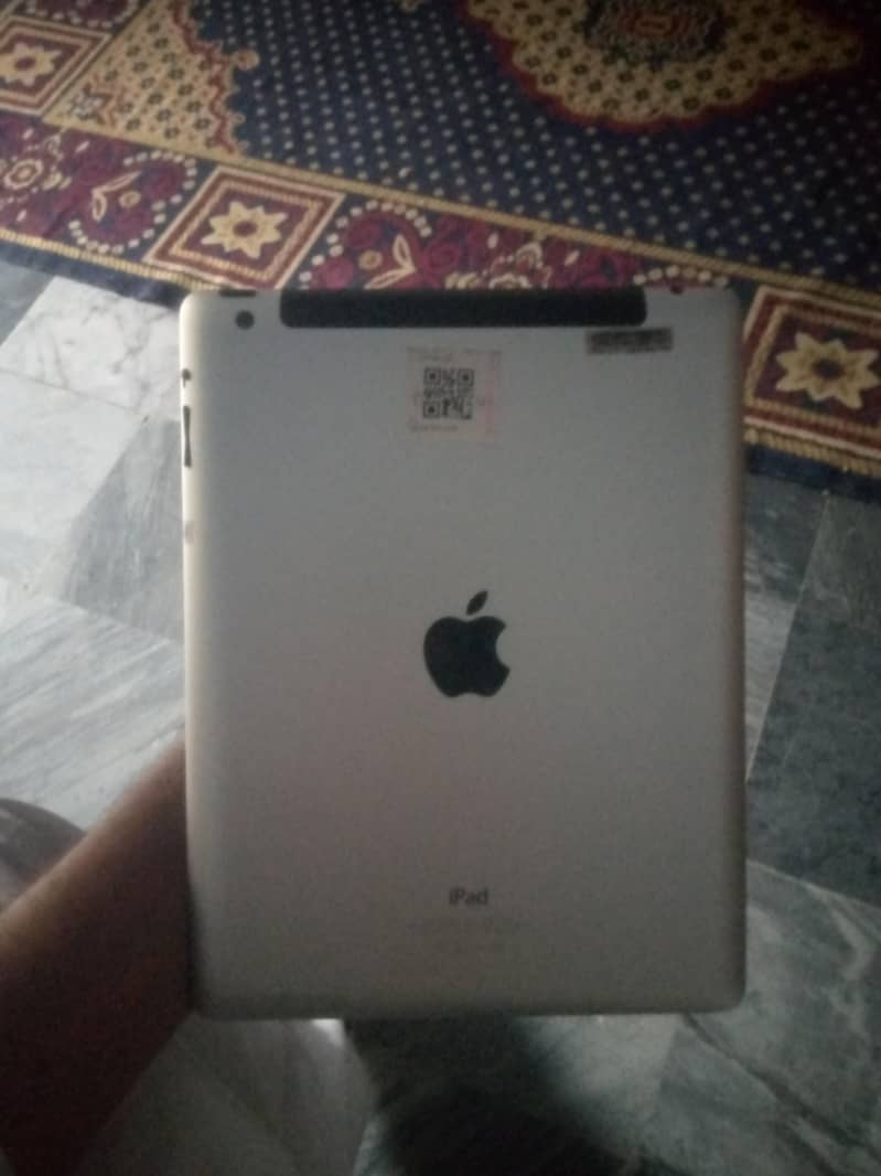 iPad. 0