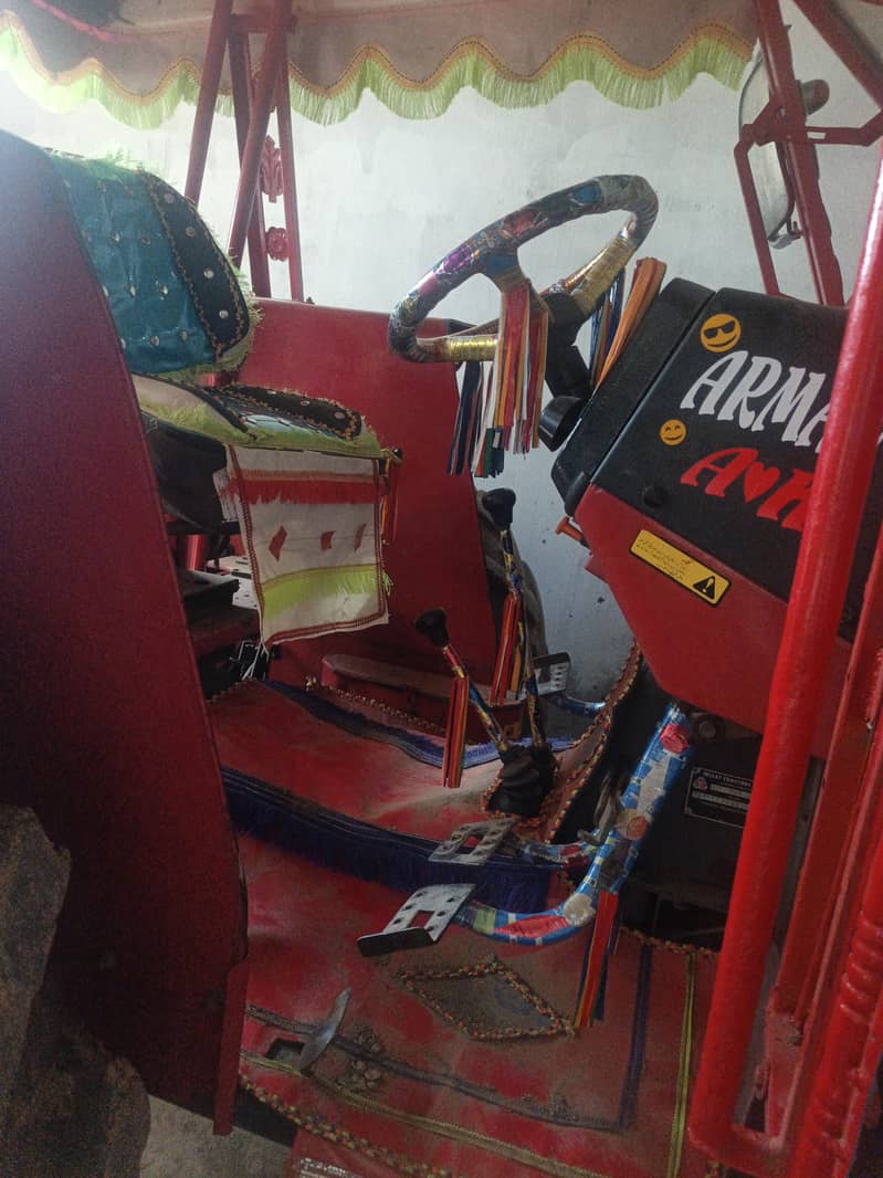 MF 385 tractor 7