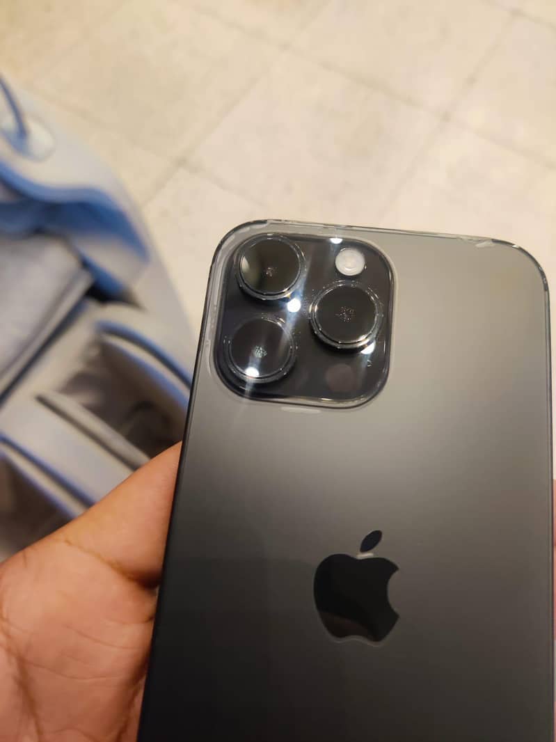 Apple iPhone 14 Pro Max 2