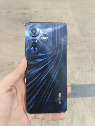 Infinix Hot 30