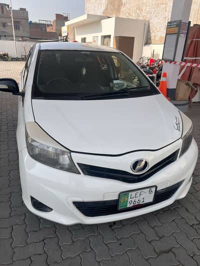 Toyota Vitz 2013