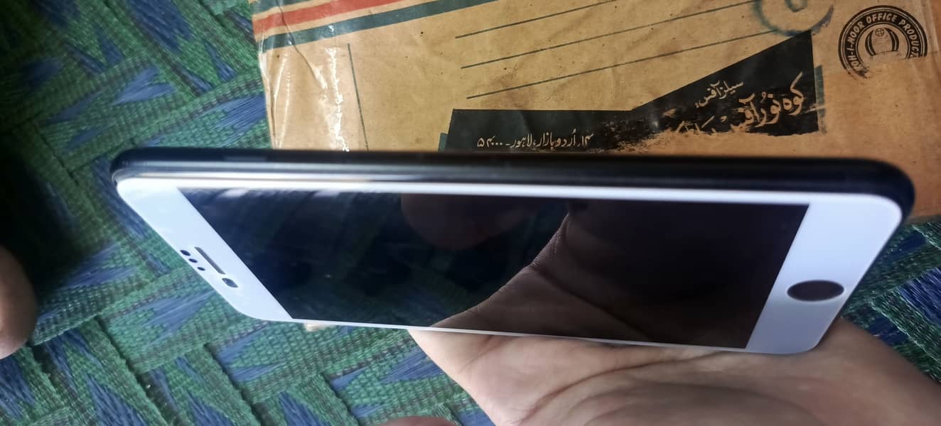 Apple iPhone 7 Plus 3
