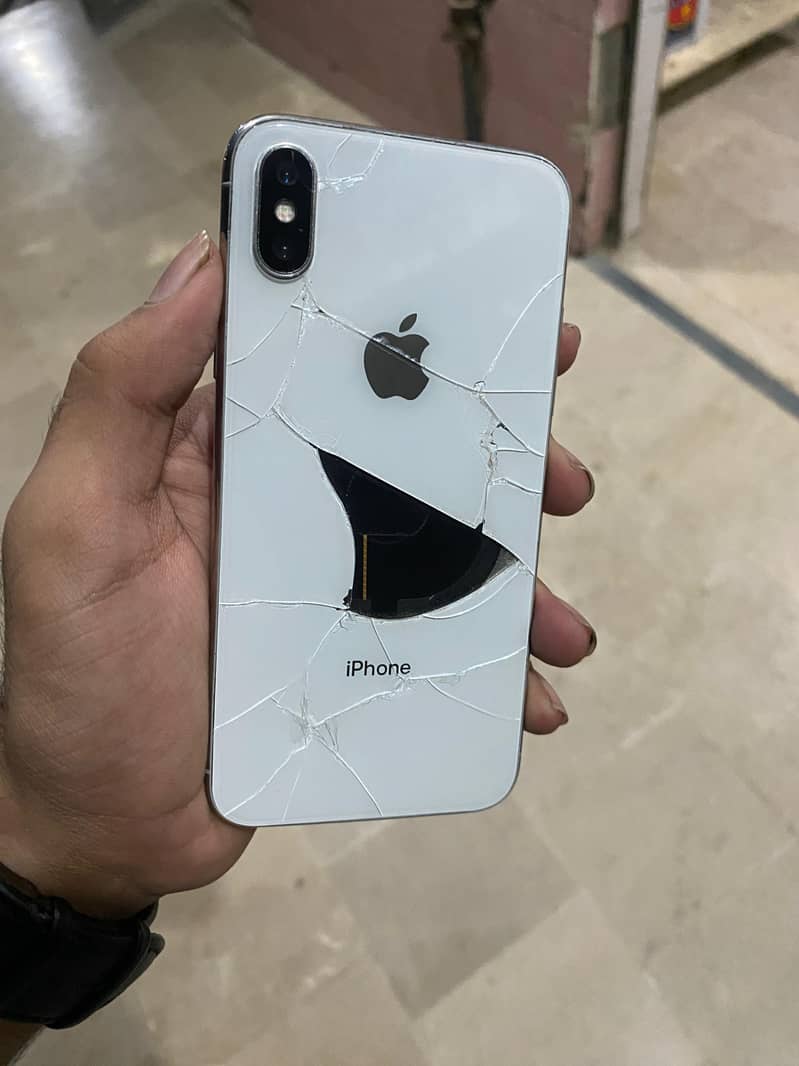 Apple iPhone X 6