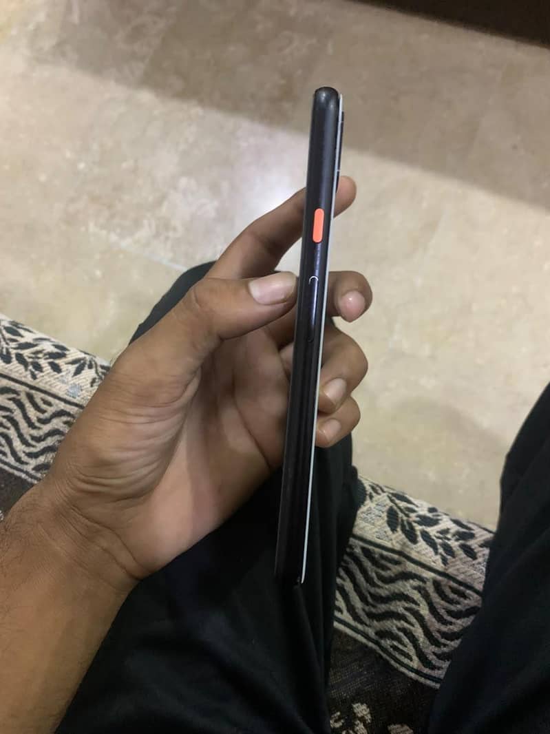 Google Pixel 4 XL 3