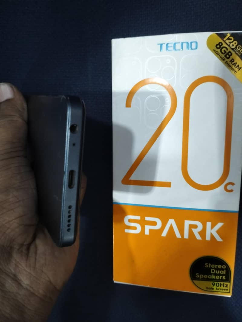 Tecno Spark 20C 4