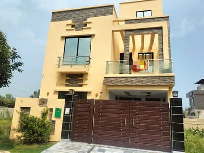 Spacious 5 Marla House Available For Sale In Low Cost - Block G