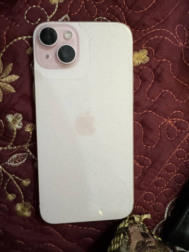Apple iPhone 15 plus 0