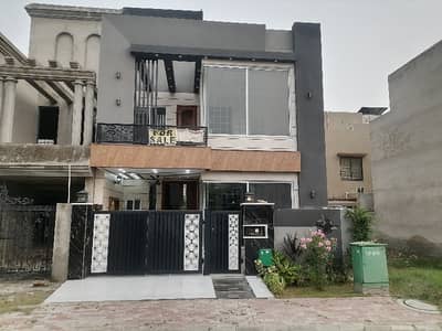 You Can Find A Gorgeous House For sale In Bahria Town - Jinnah Block