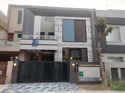 Gorgeous 5 Marla House For sale Available In Bahria Town - Jinnah Block
