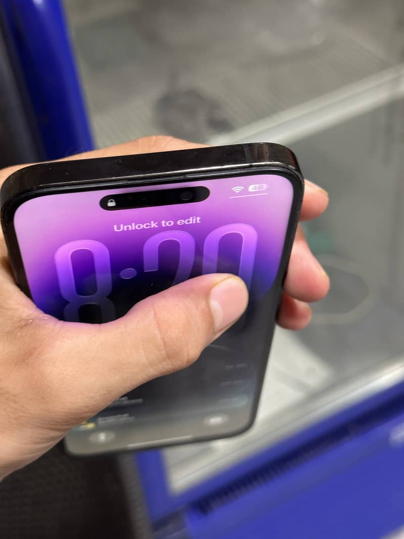 Apple iPhone 14 Pro Max 0