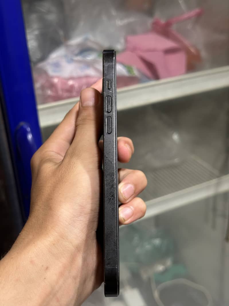 Apple iPhone 14 Pro Max 6