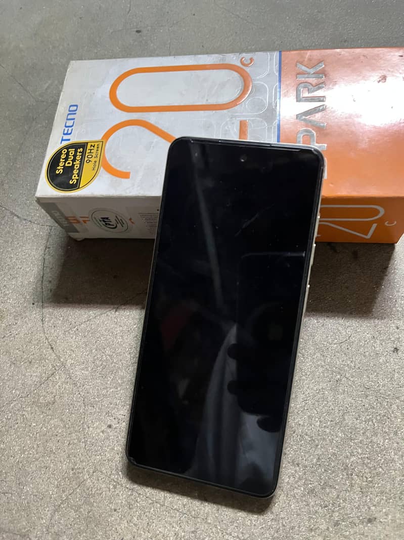 Tecno Spark 20C 3