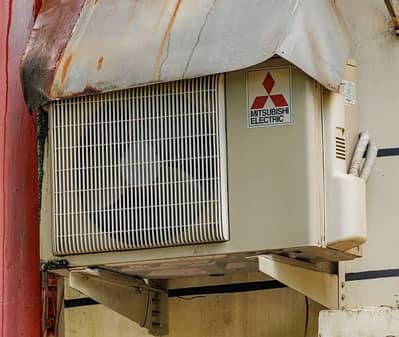 Mitsubishi Ac sell available hai 1.5 ton