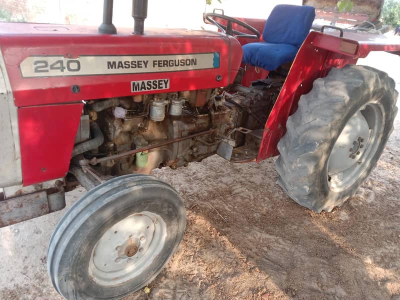 tractor MF 240 ٹریکٹر 0