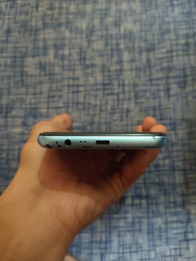 Realme C21