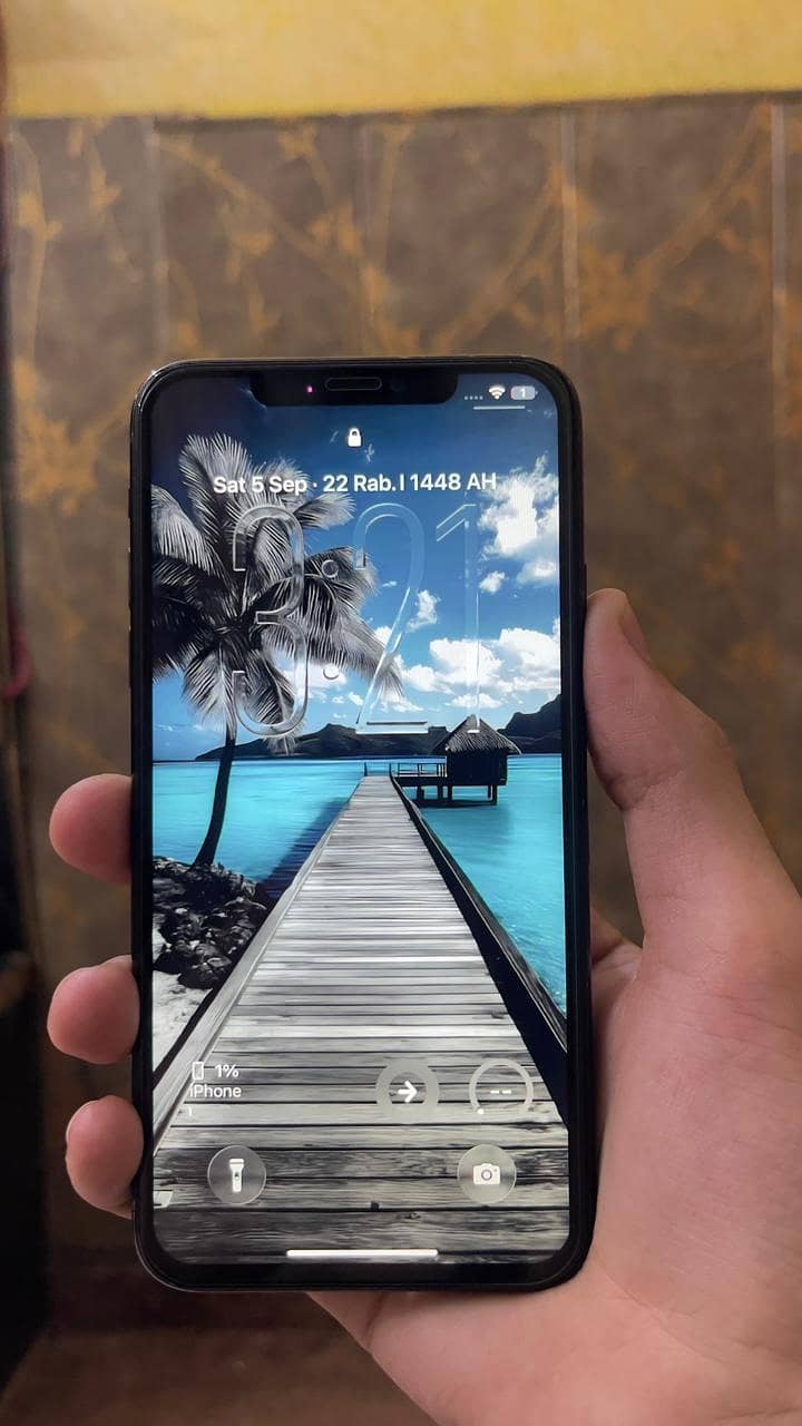 Apple iPhone 11 Pro Max 1