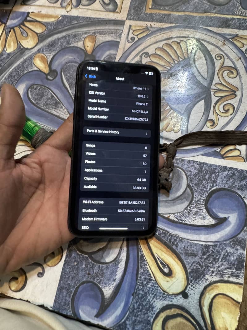 Apple iPhone 11 7
