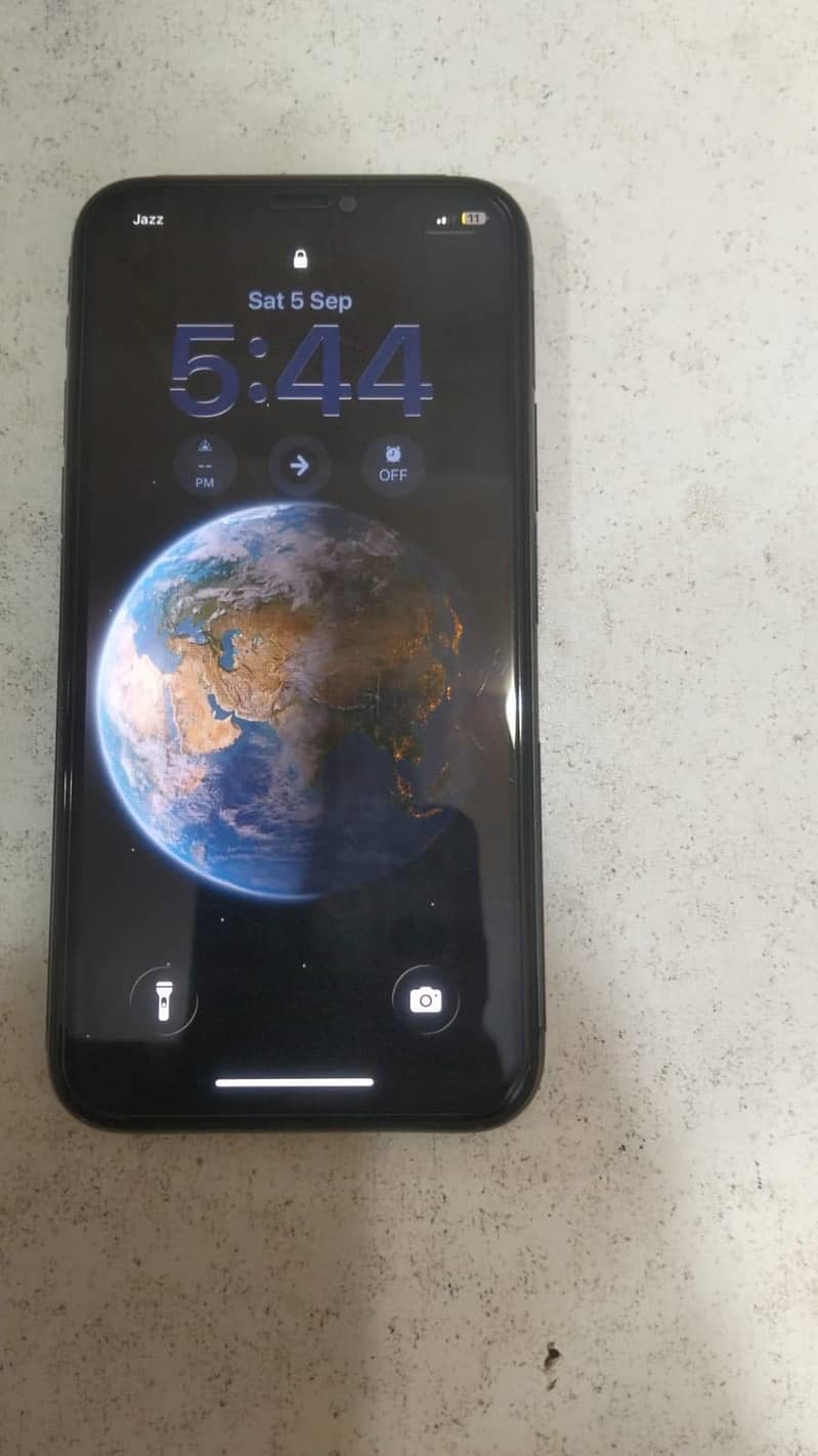 IPhone 11 Pro 1