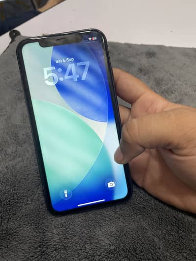Apple iPhone 11