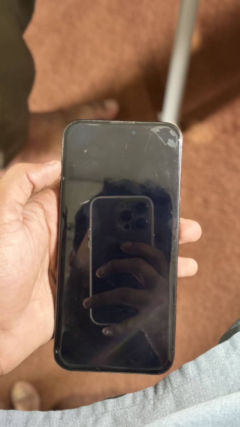 Apple iPhone 15 Pro Max 6