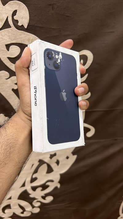 Apple iPhone 13 128GB – SIM Locked  – Box Pack