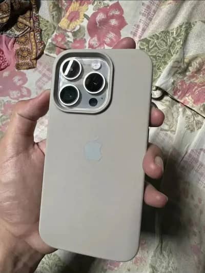Apple iPhone 15 Pro